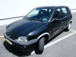Opel corsa nera