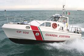 barca guardia costiera