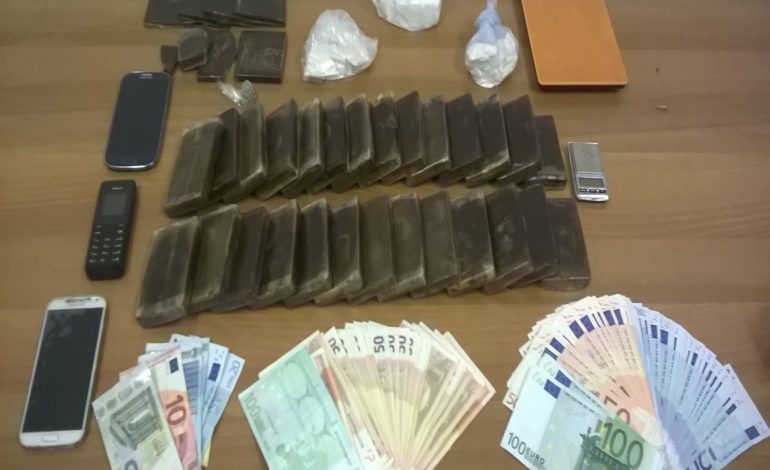 Sequestrati 6 kg di droga: arrestati tre livornesi