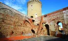‘Tempesta perfetta sui mari’. La presentazione dell'opera di Bologna in Fortezza Vecchia