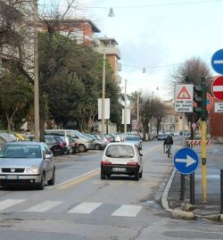 Botte tra ragazzi per la fidanzata: entrambi in ospedale