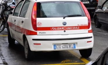 Sanzione di 400 euro al proprietario di un'auto immatricolata all'estero