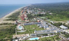 Tirrenia off-limit nel week-end, il sindaco di Pisa vieta l’accesso. Salvetti: "Roba da Medioevo"
