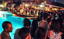 Covid-19, chiuse discoteche e mascherine anche all'aperto