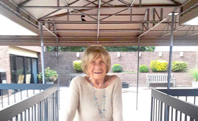 Nonna Vivi,  la nuova centenaria livornese che ne dimostra 50