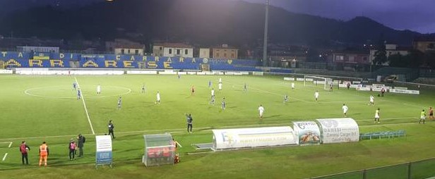 Carrarese Livorno 4-2 Sprofondo Amaranto
