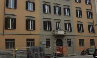 Liceo Niccolini-Palli, tolti i ponteggi dalla facciata di via Maggi