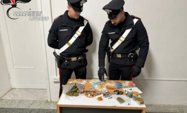 Una base di spaccio in casa, arrestato 50enne