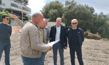 Quercianella, in via Falcucci iniziati i lavori contro il dissesto. Sopralluogo del Sindaco