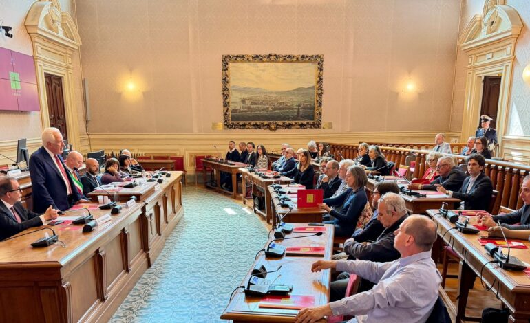 Livorno firma il Manifesto del Lavoro Buono: 30 soggetti insieme per lavoro sicuro e dignitoso