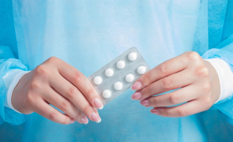 Aborto farmacologico, sarà possibile assumere a casa la seconda pillola