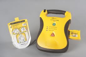 Defibrillatore apparato