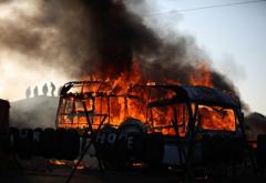roulotte in fiamme