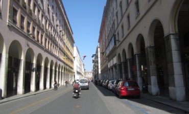 Filippino molesta una bambina in via Grande, arrestato