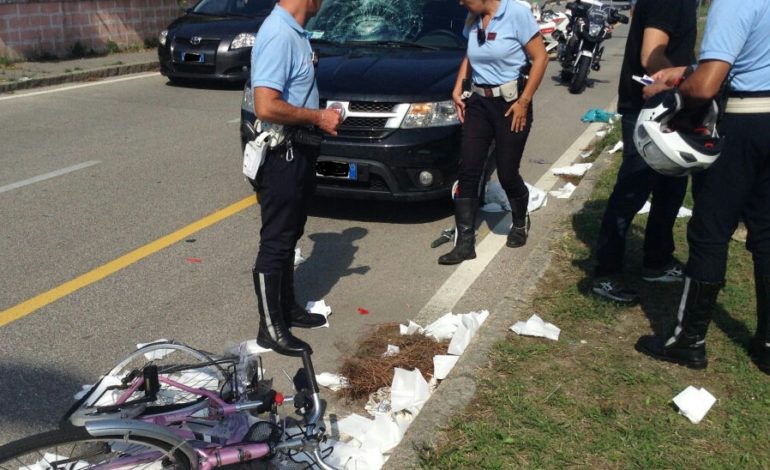 Anziano investito in bicicletta