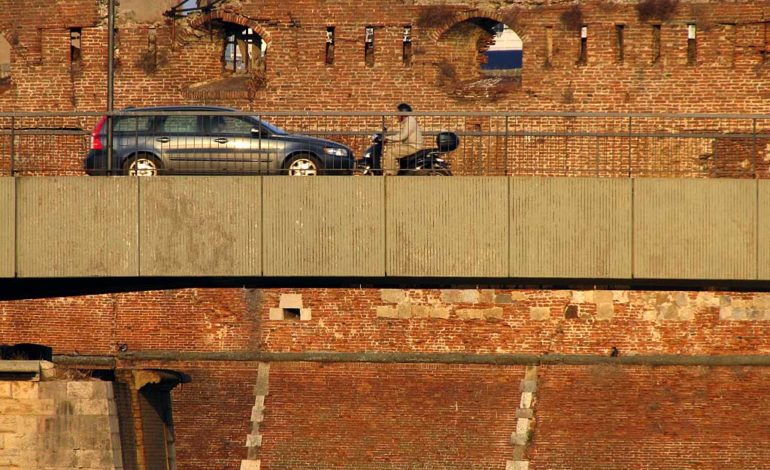 In sicurezza il Ponte Santissima Trinità