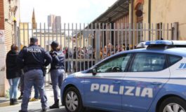 Crolla il tetto all'ex deposito Atl, feriti due tredicenni