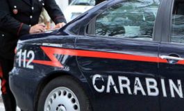 Sorpassi in prossimità di incrocio. Ritirate due patenti