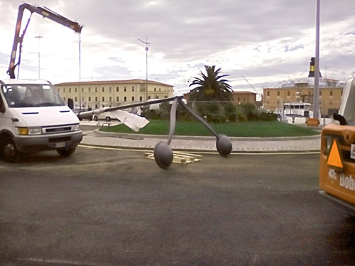 Fine dei lavori entro oggi alla rotatoria in via San Giovanni