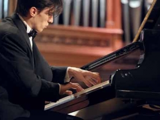 Concerto di Alexander Romanovsky al Goldoni