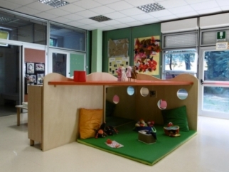 Nuovi maniglioni antipanico e porte tagliafuoco per nidi e scuole
