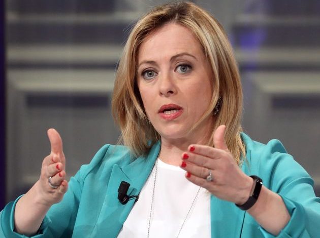 Giorgia Meloni a Rete 4 contro Casalp e sindaco