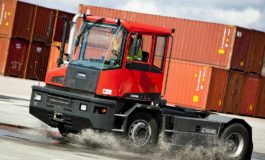 Porto di Livorno, migliora la connettività container