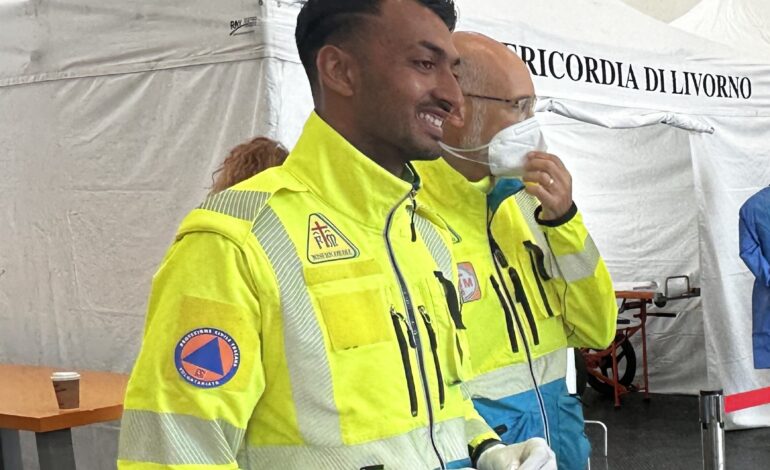 Da migrante a volontario, adesso con la Misericordia assiste chi sbarca