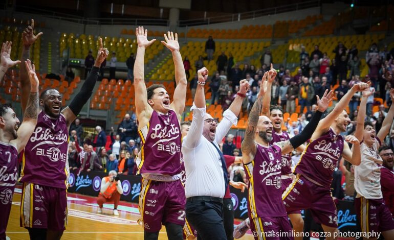 Libertas travolgente: Scafati ko al Modigliani, amaranto secondi a -2 da Pesaro