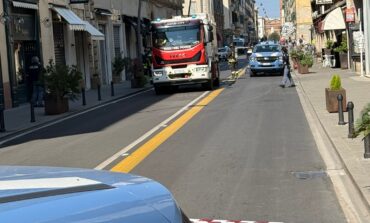 Falso allarme bomba in piazza Attias, intervenuti gli artificieri
