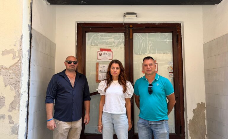 Ceccardi (Lega): “Moschee abusive in via dell’Angiolo e piazza Garibaldi, vanno chiuse subito. Fermiamo l’islamizzazione”
