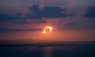 Stasera l'eclissi solare parziale, attenzione a proteggere gli occhi