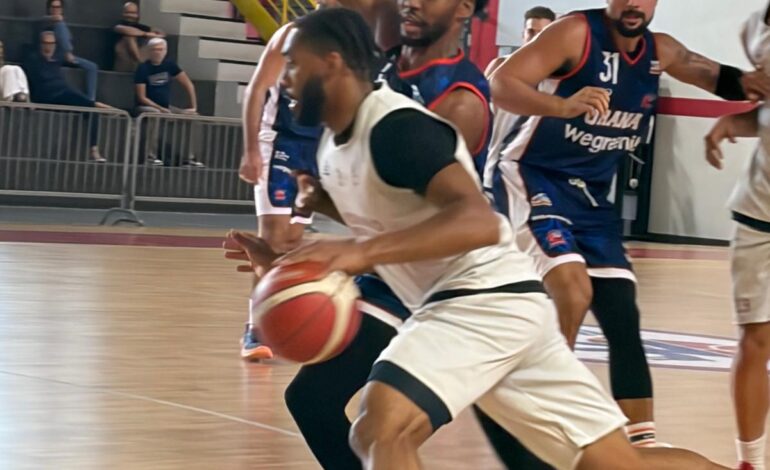 Urania-Libertas 76-71. Si concludono le gare precampionato per gli amaranto