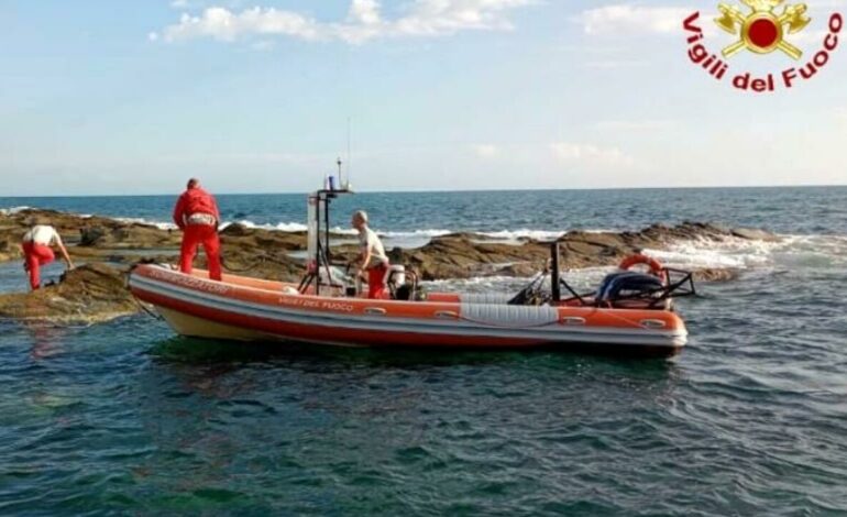 Rogiolo, uomo in mare privo di vita